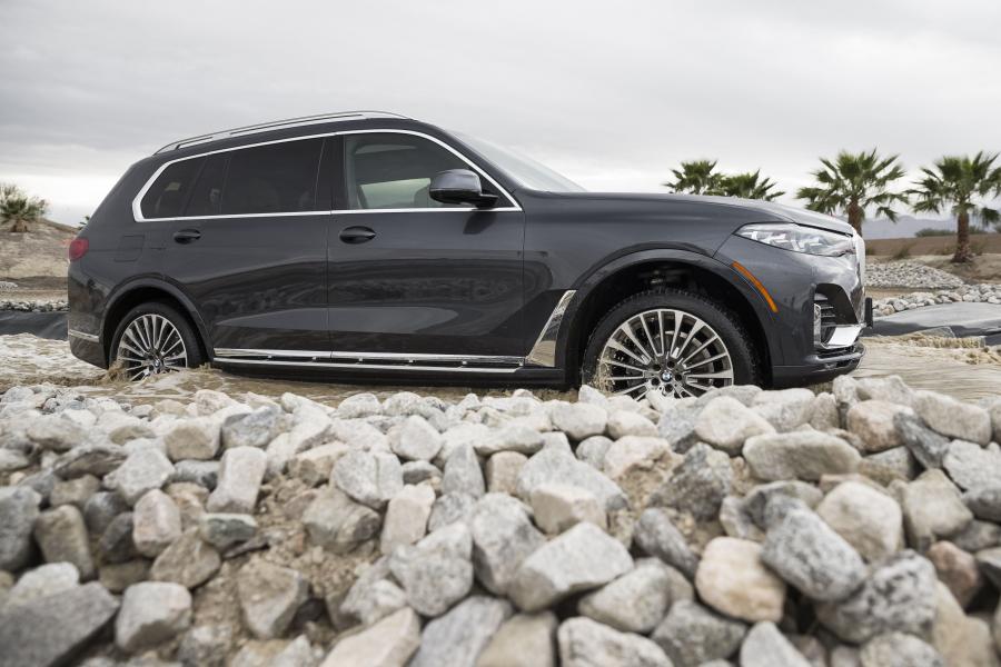  BMW X7 xDrive40i Design Pure Excellence (G07) 2019 года  (NA) (фото 15 из 42)